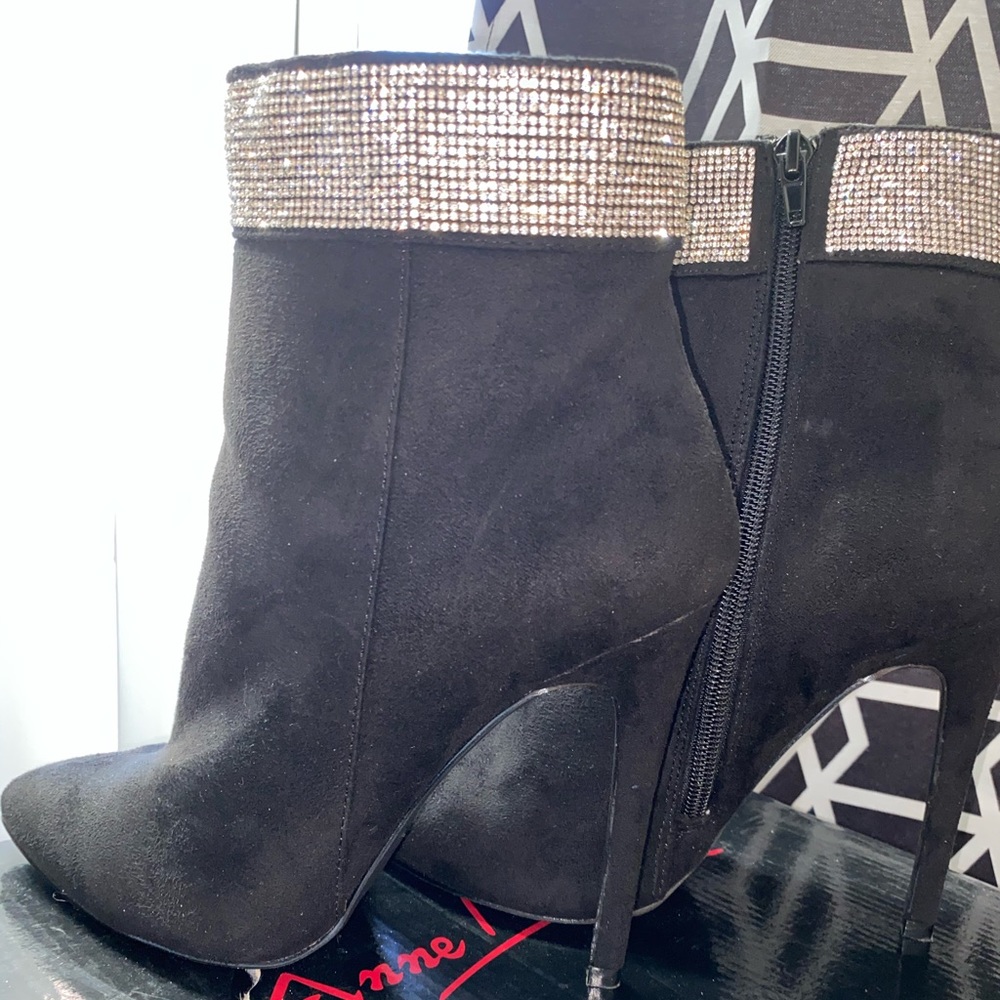 Diamond Boots
